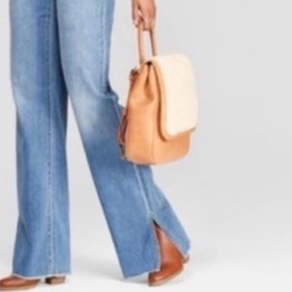 Universal thread Tan teddy backpack - Picture 2 of 10